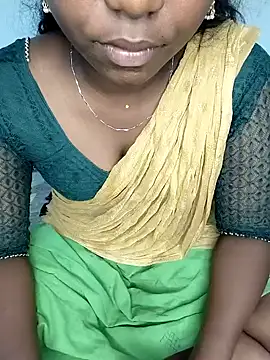 Snapshot of tamilachi4u chatting on December 2024 06:12:02 PM tamilachi4u online show from December 2024 06:12:02 PM