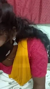 Snapshot of tamilachi4u chatting on December 2024 04:20:01 PM tamilachi4u online show from December 2024 04:20:01 PM