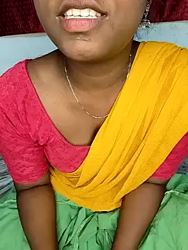 Snapshot of tamilachi4u chatting on January 2025 05:31:01 PM tamilachi4u online show from January 2025 05:31:01 PM