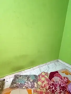 Snapshot of tamilachi4u chatting on November 2025 01:54:02 PM tamilachi4u online show from November 2025 01:54:02 PM