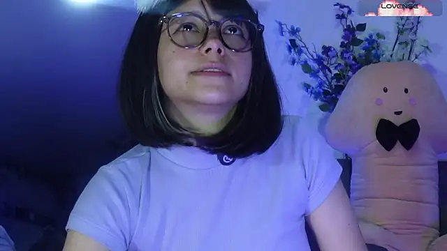 Snapshot of loIijanne chatting on March 2026 11:52:02 PM loIijanne online show from March 2026 11:52:02 PM