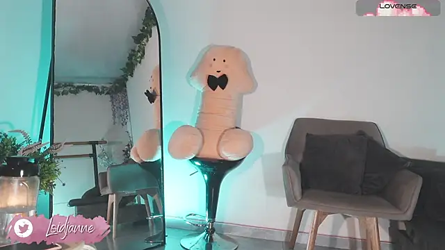 Snapshot of loIijanne chatting on March 2026 12:01:02 AM loIijanne online show from March 2026 12:01:02 AM