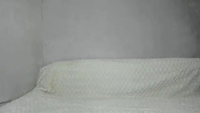 Snapshot of Makentoshi_ chatting on April 2026 05:21:01 PM Makentoshi online show from April 2026 05:21:01 PM