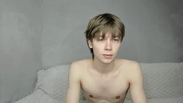 Snapshot of Makentoshi_ chatting on April 2026 02:16:02 AM Makentoshi online show from April 2026 02:16:02 AM