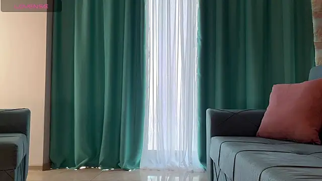 UrGoddessJenny online show from September 2025 12:19:01 PM