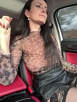 Snapshot of _AHHA_ chatting on February 2025 01:05:01 PM AHHA online show from February 2025 01:05:01 PM