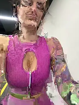 Snapshot of _AHHA_ chatting on March 2025 01:45:01 PM AHHA online show from March 2025 01:45:01 PM