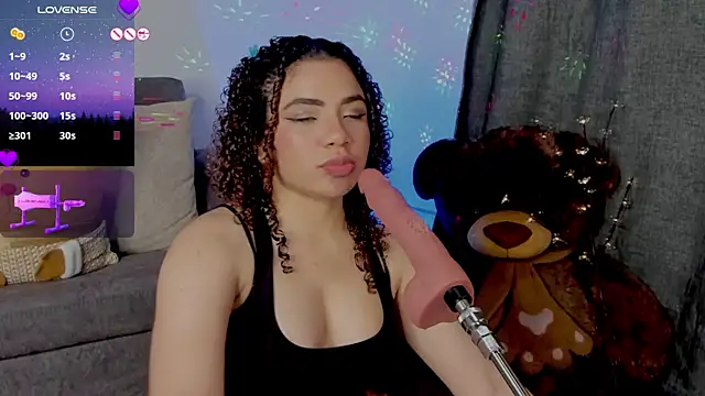 Queen Deepthroat online show from December 2024 01:11:01 AM