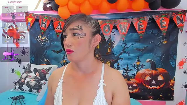 Snapshot of charlotte-11 chatting on October 2025 03:12:02 PM charlotte-11 online show from October 2025 03:12:02 PM