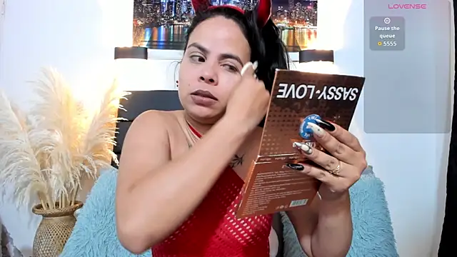 Julieta Coopeer  online show from September 2025 10:38:02 AM