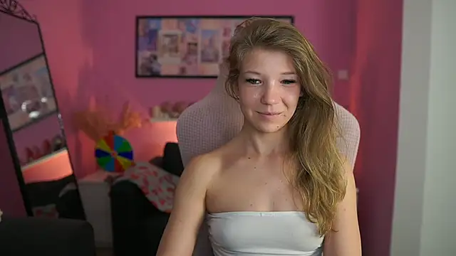 Snapshot of missicute chatting on April 2026 06:27:01 PM missicute online show from April 2026 06:27:01 PM