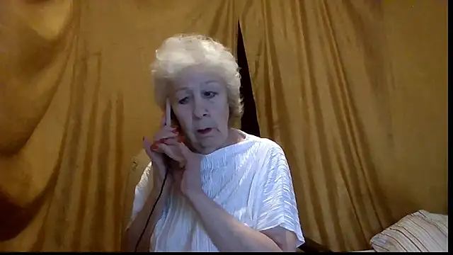 Snapshot of _Estelitta_5 chatting on June 2026 02:55:01 PM Estelitta 5 online show from June 2026 02:55:01 PM