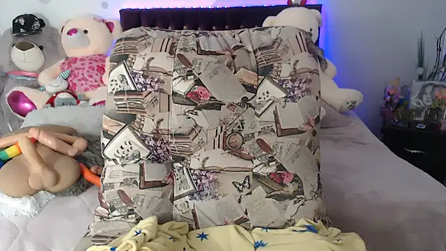 Lorenahot 06 online show from February 2025 06:32:02 PM