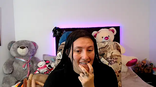 Lorenahot 06 online show from October 2025 05:34:01 PM