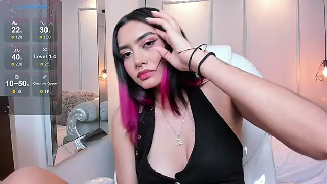 AzuraKindong online show from February 2025 10:18:02 PM