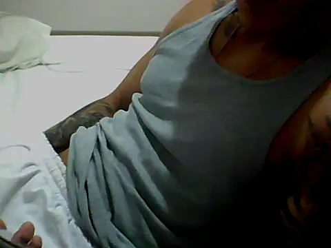 Skater29xx2 online show from January 2025 11:22:02 PM