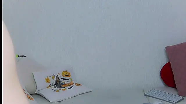 Snapshot of Haters__ chatting on September 2025 05:18:01 PM Haters online show from September 2025 05:18:01 PM