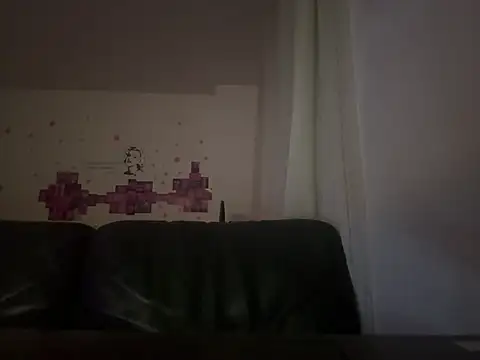 Snapshot of greedybratt chatting on January 2025 05:33:01 AM greedybratt online show from January 2025 05:33:01 AM