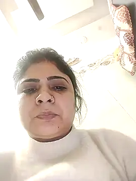 Snapshot of Husnpari20 chatting on December 2024 09:32:02 AM Husnpari20 online show from December 2024 09:32:02 AM