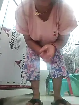 Snapshot of Husnpari20 chatting on January 2025 05:48:02 AM Husnpari20 online show from January 2025 05:48:02 AM