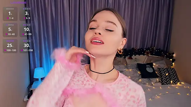 Snapshot of CedelKyngi chatting on December 2024 07:11:02 AM CedelKyngi online show from December 2024 07:11:02 AM