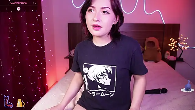 Snapshot of Ahri_howl_sweet chatting on April 2026 09:48:02 PM Ahri howl sweet online show from April 2026 09:48:02 PM