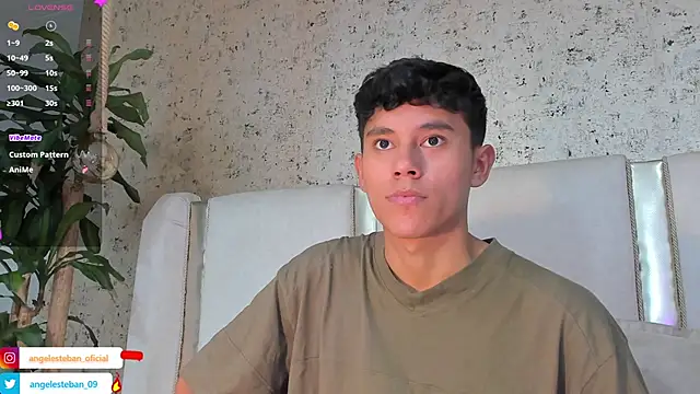 Angel esteban fx online show from February 2025 03:42:01 AM