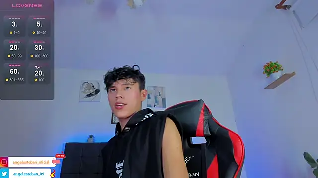 Angel esteban fx online show from October 2025 03:38:02 AM