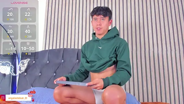 Angel esteban fx online show from March 2026 09:49:02 PM