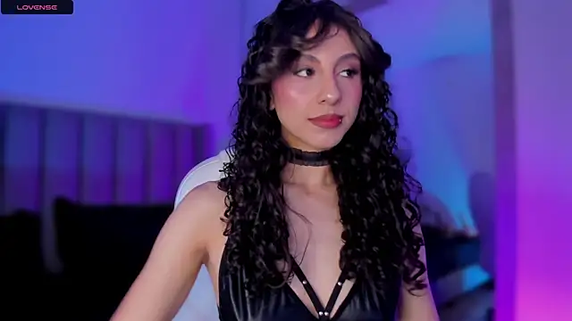 Snapshot of MiissCharlotte chatting on January 2025 08:34:02 PM MiissCharlotte online show from January 2025 08:34:02 PM