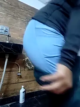 Snapshot of Anamika_24 chatting on November 2025 02:43:02 AM Anamika 24 online show from November 2025 02:43:02 AM