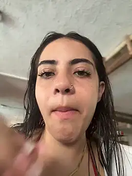 Snapshot of hannacruzsj chatting on December 2025 06:59:02 PM hannacruzsj online show from December 2025 06:59:02 PM