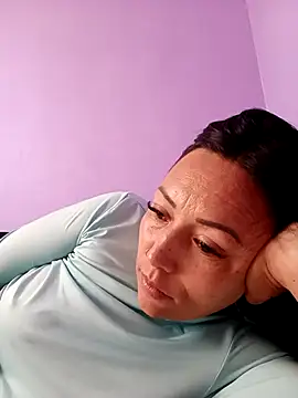 Laura martin  online show from March 2025 05:33:02 PM