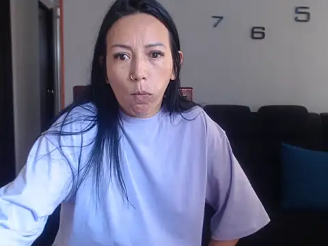 Laura martin  online show from March 2025 02:34:01 PM