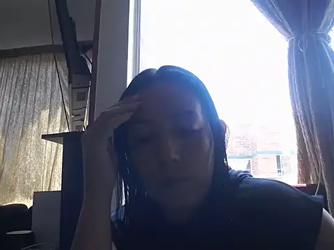 Laura martin  online show from February 2026 04:39:02 PM