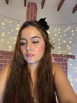 Juanelopez1 online show from June 2026 01:30:02 AM