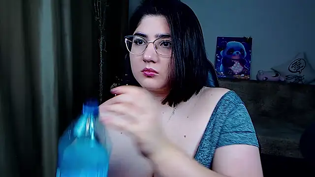 Snapshot of Crazy_Bunya chatting on December 2024 01:43:02 PM Crazy Bunya online show from December 2024 01:43:02 PM