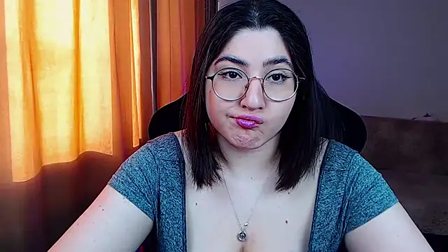 Snapshot of Crazy_Bunya chatting on April 2026 01:36:01 PM Crazy Bunya online show from April 2026 01:36:01 PM