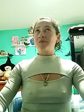 emilypoppy3 online show from March 2025 10:49:02 PM