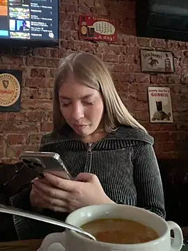 NewLale online show from March 2025 06:53:01 AM