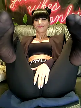 Melody87 online show from October 2025 03:11:01 PM