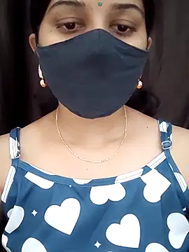 Angleannie online show from November 2025 01:00:02 PM