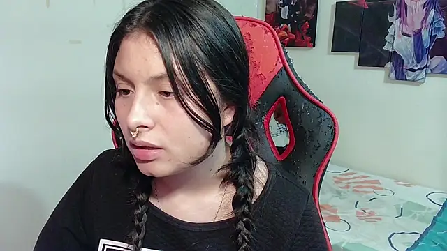 jessica gomez online show from February 2025 10:36:01 PM