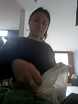 jessica gomez online show from September 2025 12:49:02 PM