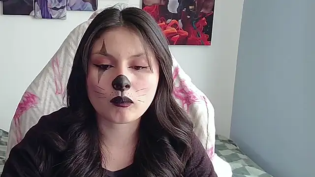 jessica gomez online show from October 2025 08:43:01 PM