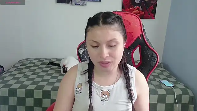 jessica gomez online show from December 2025 09:54:02 PM