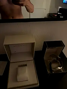 Snapshot of Guitccch chatting on September 2025 09:16:02 PM Guitccch online show from September 2025 09:16:02 PM