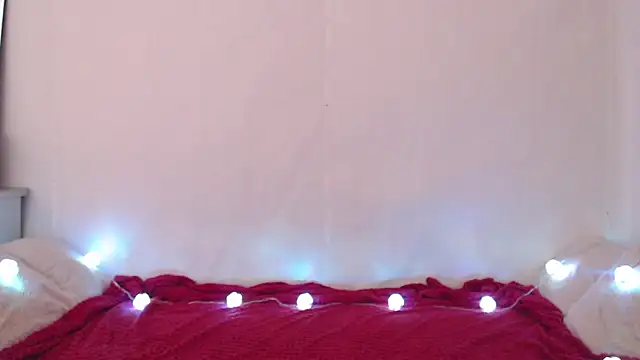 Emily hardcore online show from April 2026 08:50:01 PM