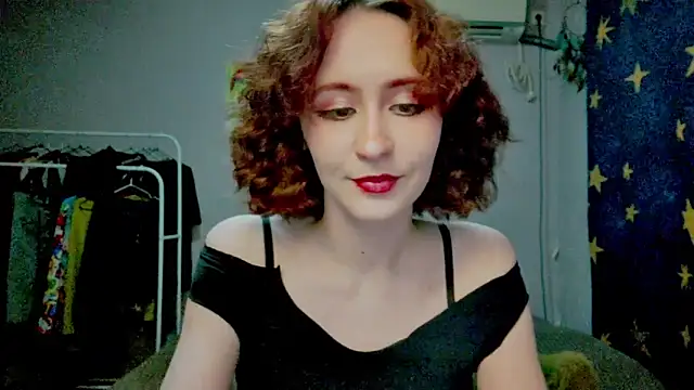 Snapshot of JoannaTompson chatting on March 2026 02:39:01 AM JoannaTompson online show from March 2026 02:39:01 AM