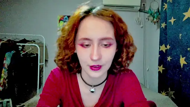 Snapshot of JoannaTompson chatting on April 2026 05:58:01 PM JoannaTompson online show from April 2026 05:58:01 PM